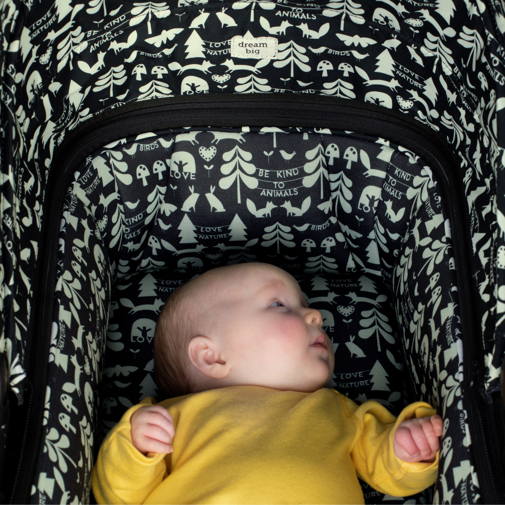 Cosatto Wow XL Twin Bundle Silhouette