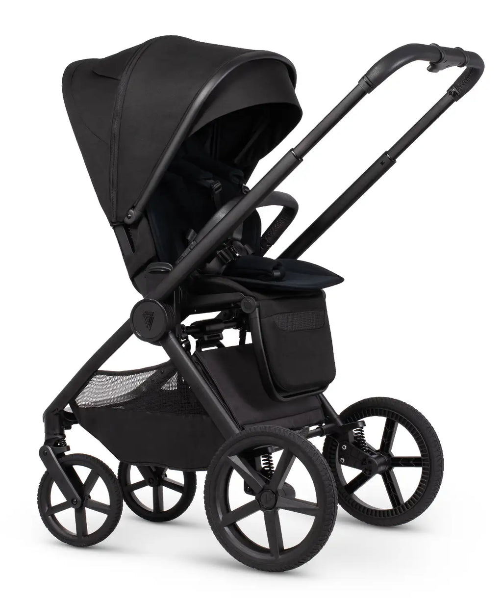 Venicci Upline 3 Luxury Bundle Onyx