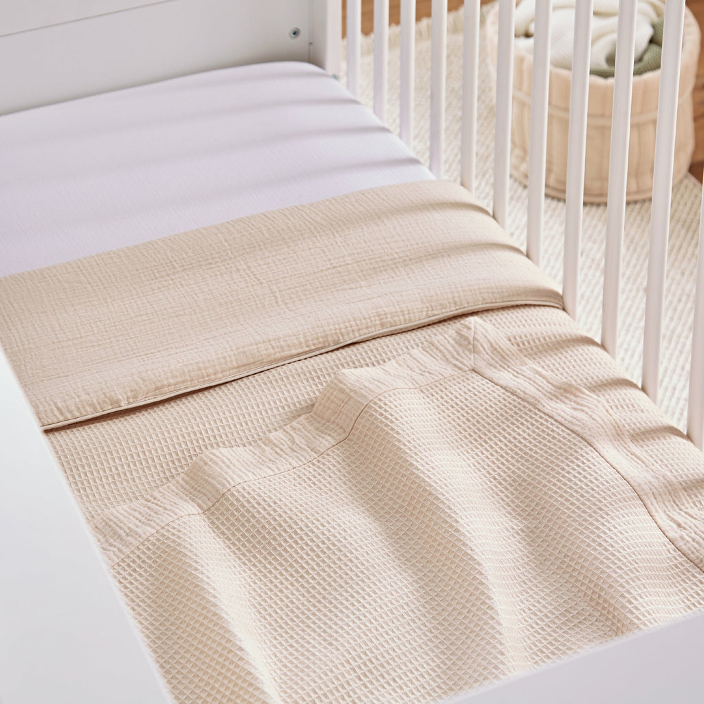 4 Piece Cot Bed Bedding Set - Cashmere Waffle
