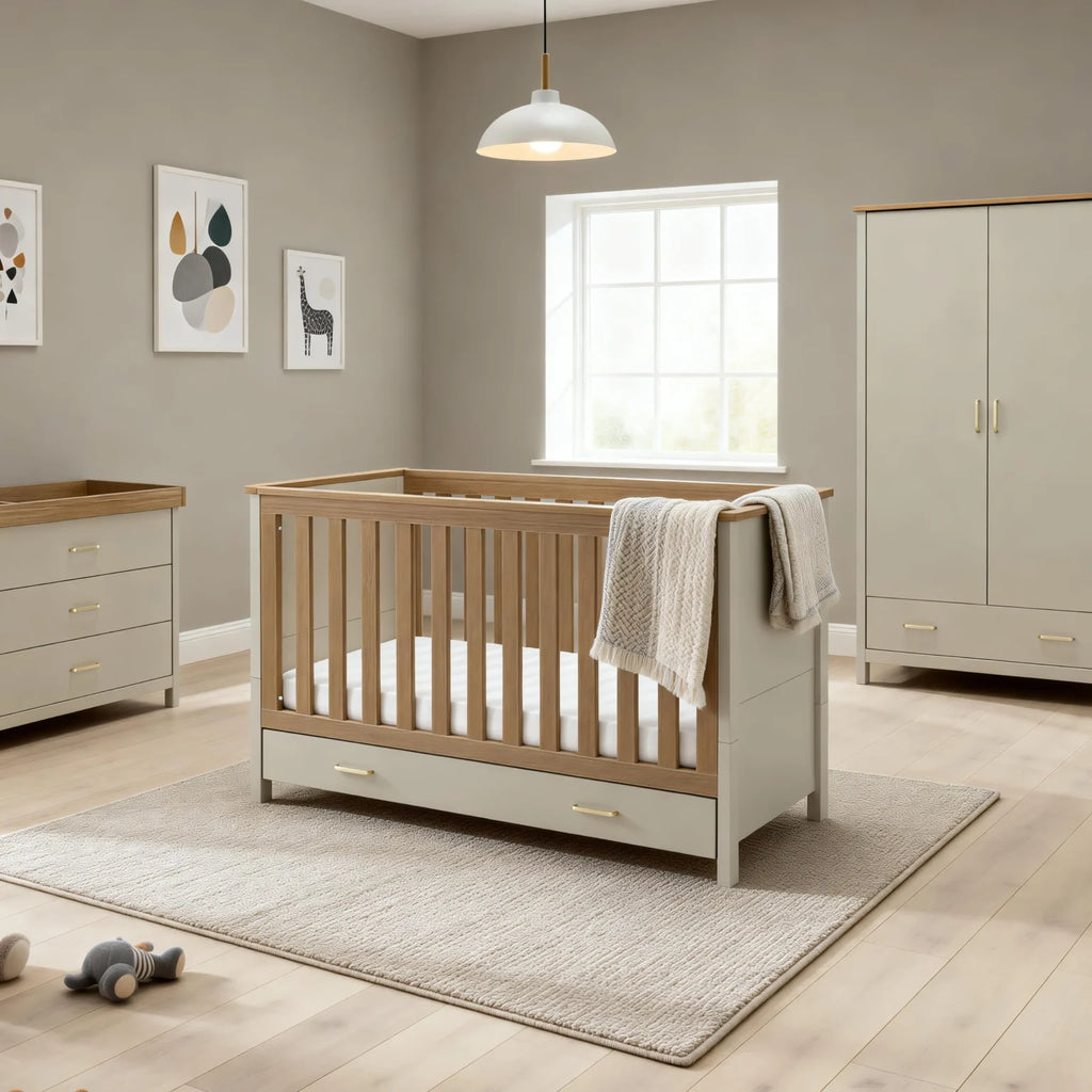 Mira 3 Piece Nursery Room Set – Cashmere Warm Oak