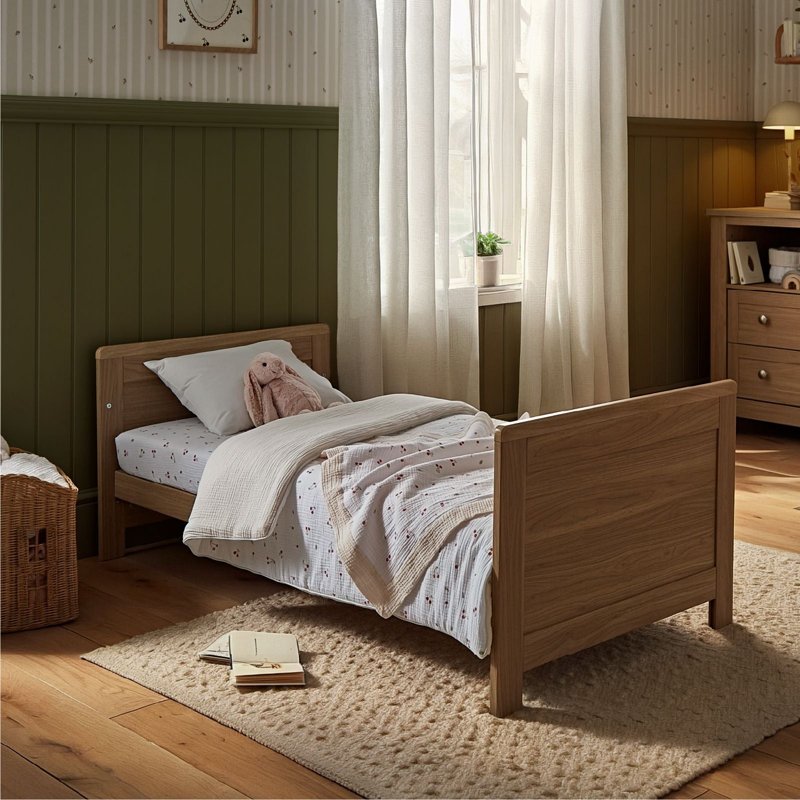 Burford Cot Bed - Oak