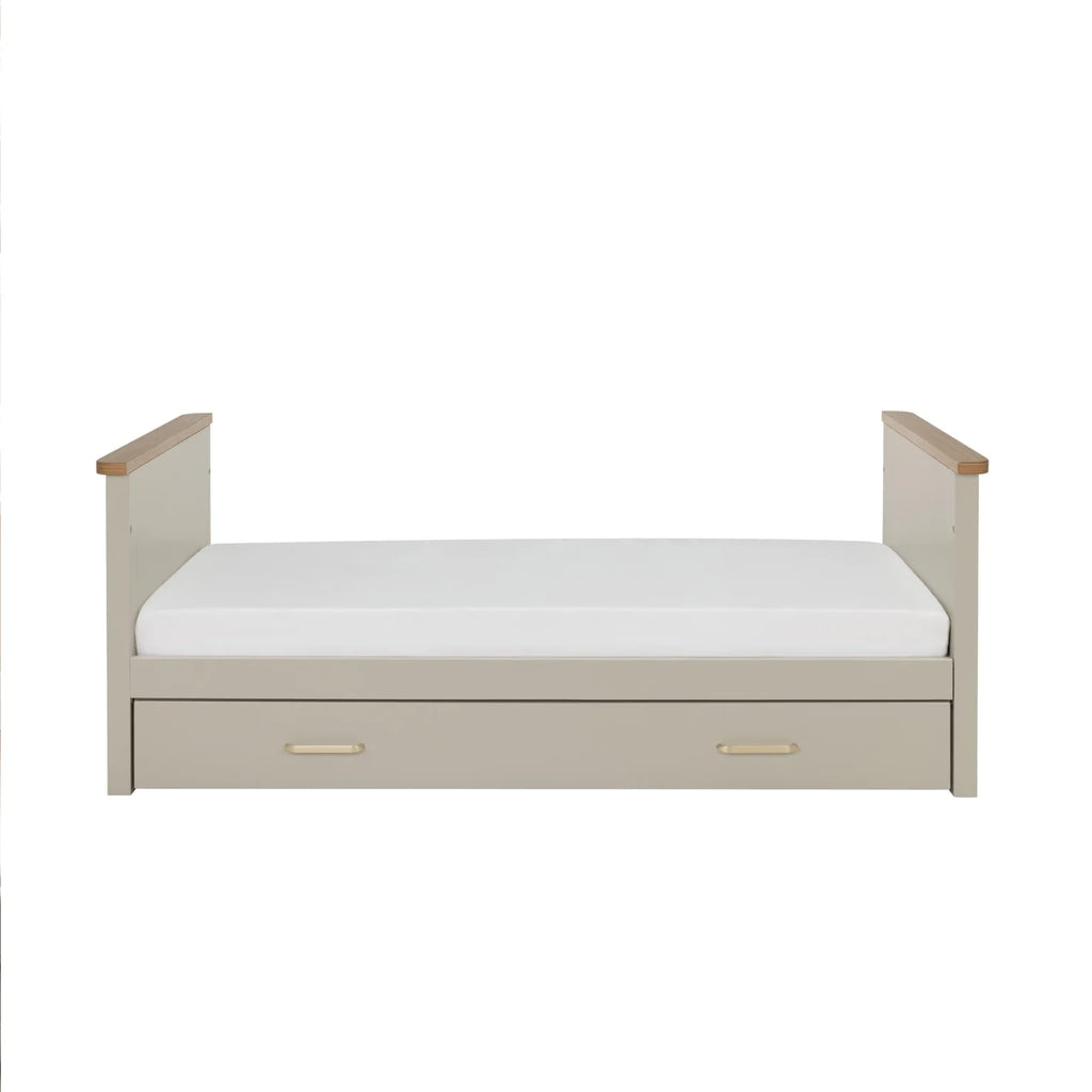 Mira Cot Bed – Cashmere Warm Oak
