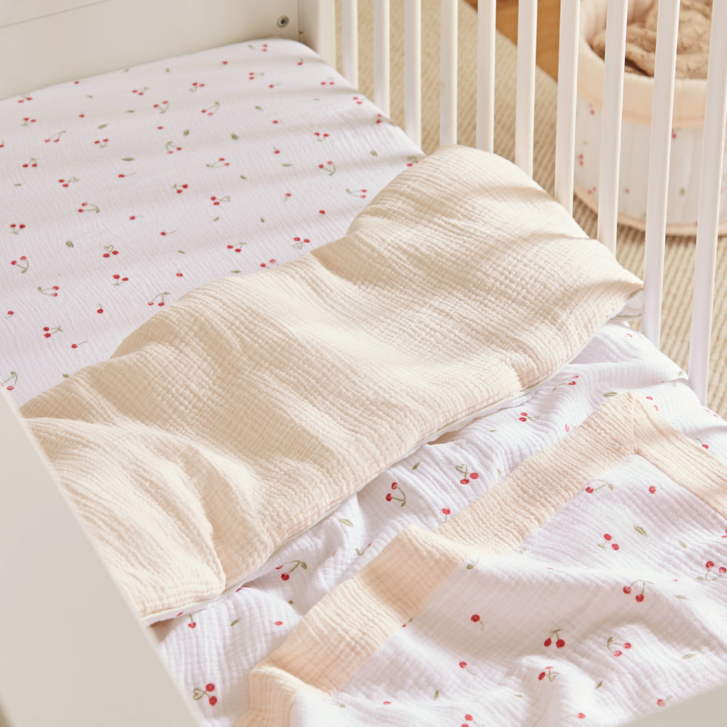 4 Piece Cot Bed Bedding Set - Ditsy Cherry