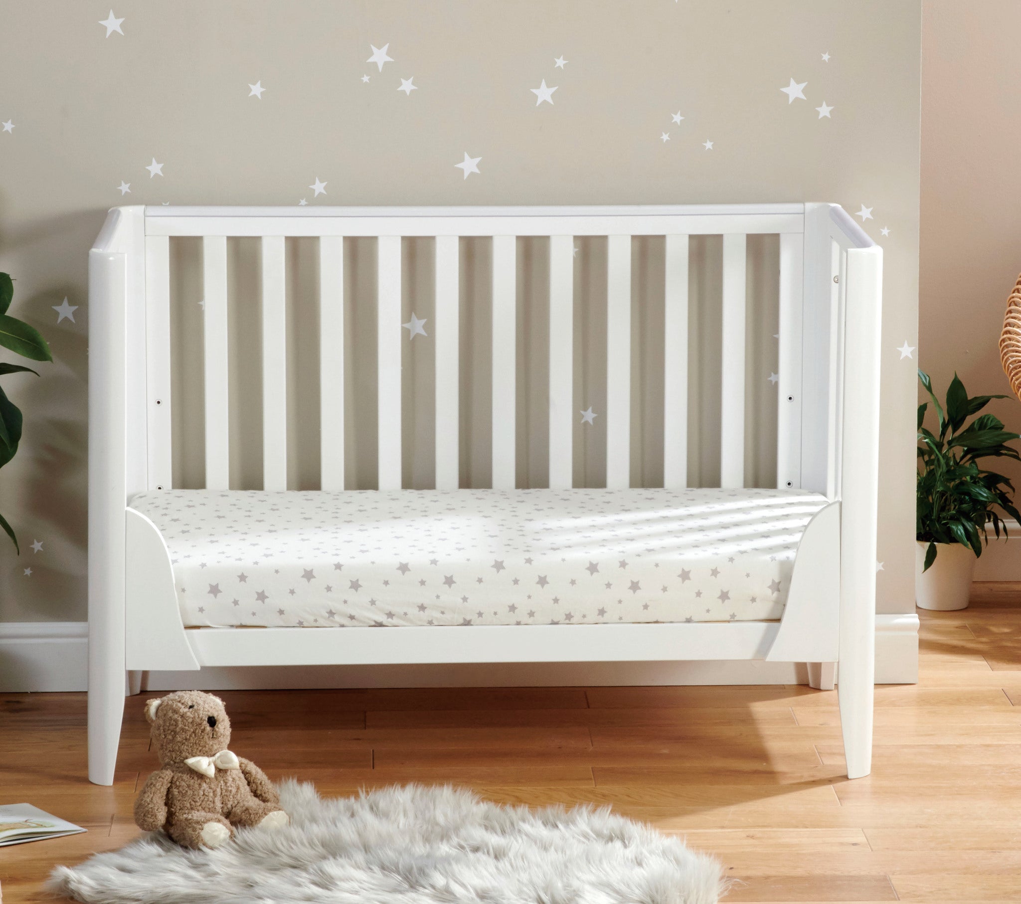 Iris Cot Bed- White